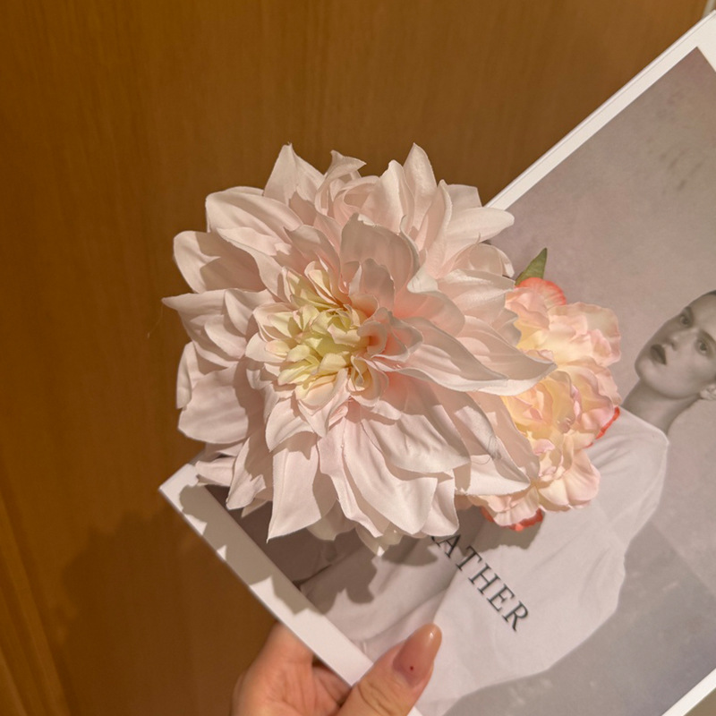 Pure Desire Style Flower Sweet Hair Clip photo 4