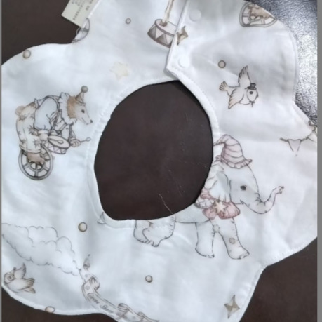Petal Bamboo Cotton Waterproof Kids Bib Waterproof Baby Burp Cloth photo 6