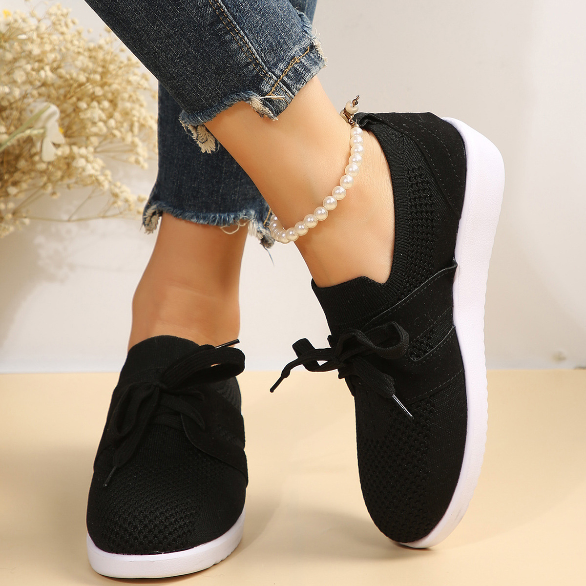 Fashionable And Comfortable Casual Women's Sports Shoes photo 7