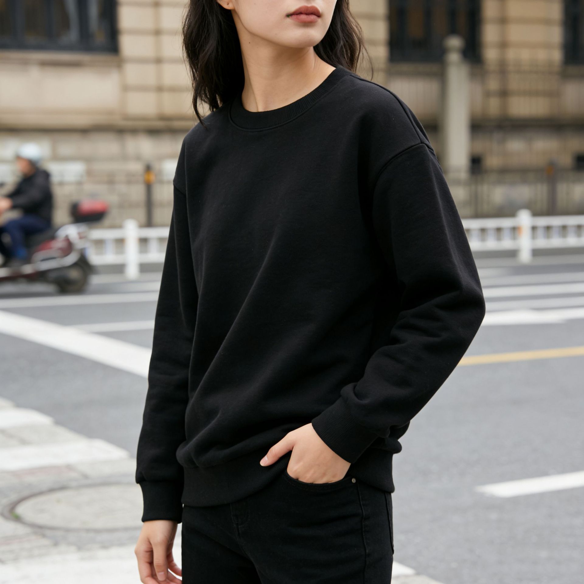 Crew-Neck Sweatshirt Womens Long-Sleeve Top photo 1