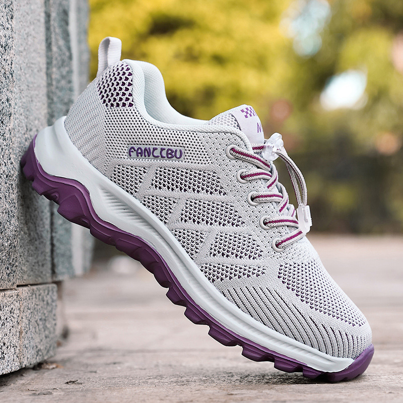 Men's And Women's Wear-resistant Widened Walking Soft Sole Shoes photo 1