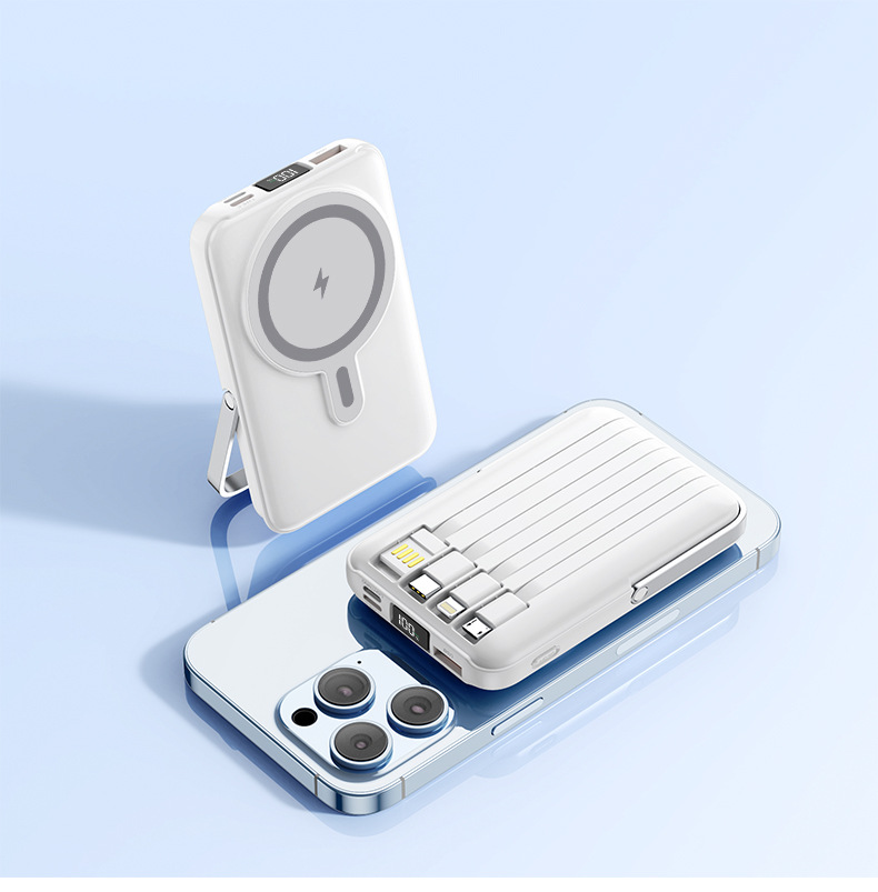 Wireless Charging Magnetic-Suction High-Capacity Power Bank photo 4