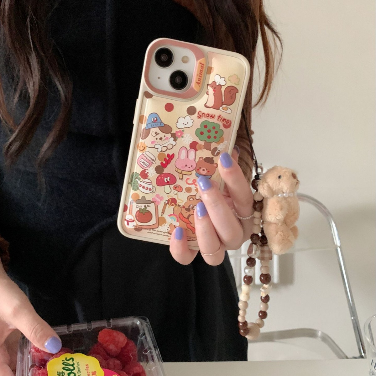 Cute Full Screen Graffiti Rabbit Phone Case photo 3