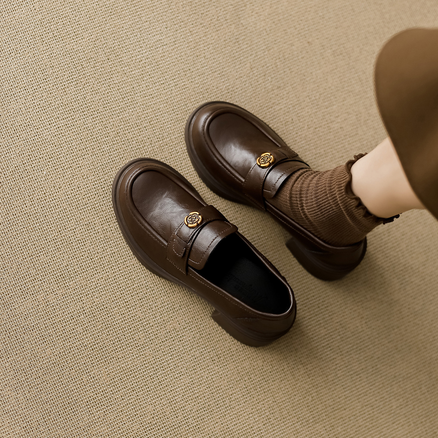 Chunky-heel Slip-on Leather Shoes With Thick Soles photo 1