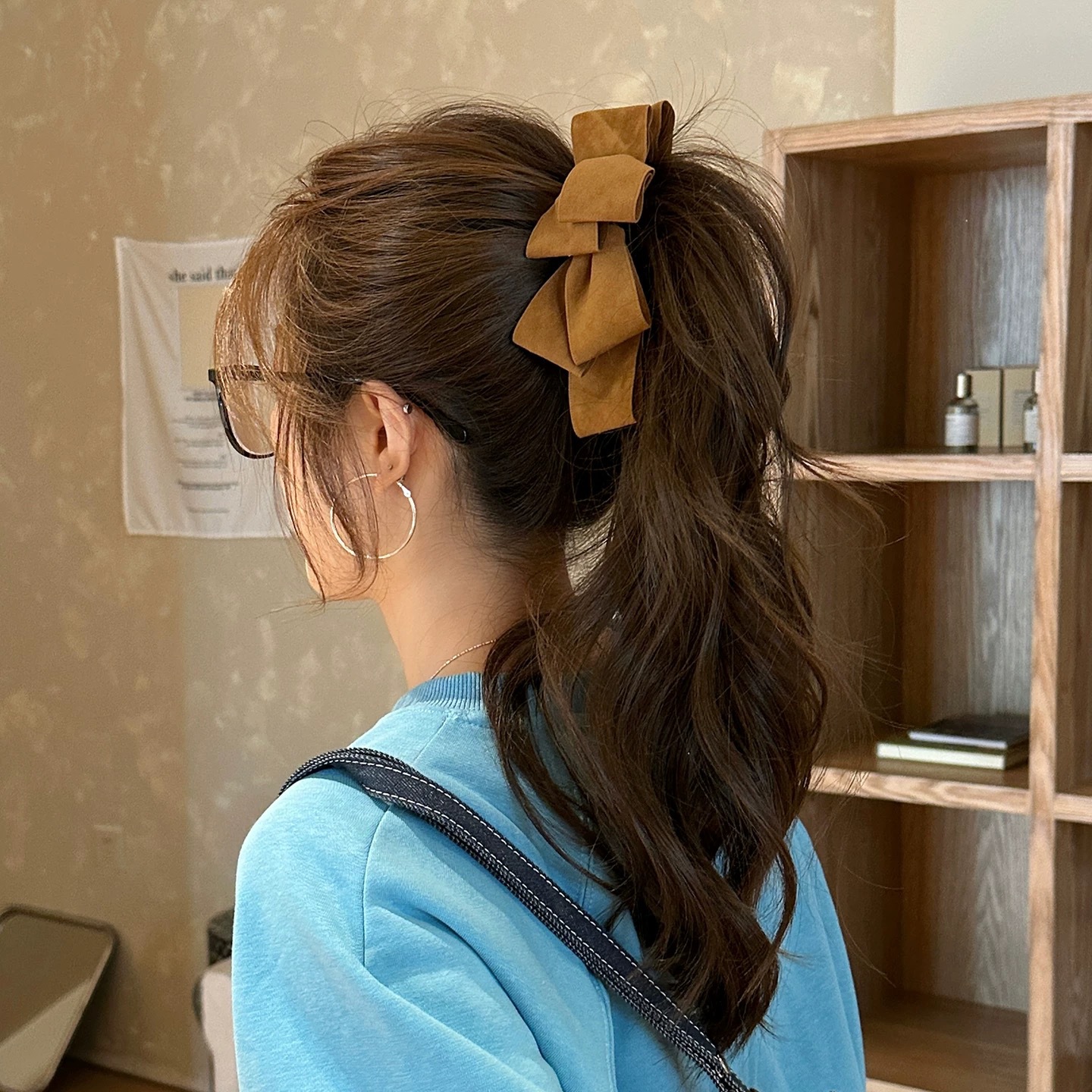 Elegant Sophisticated Bun-style Ponytail Clip For The Back Of The Head photo 4
