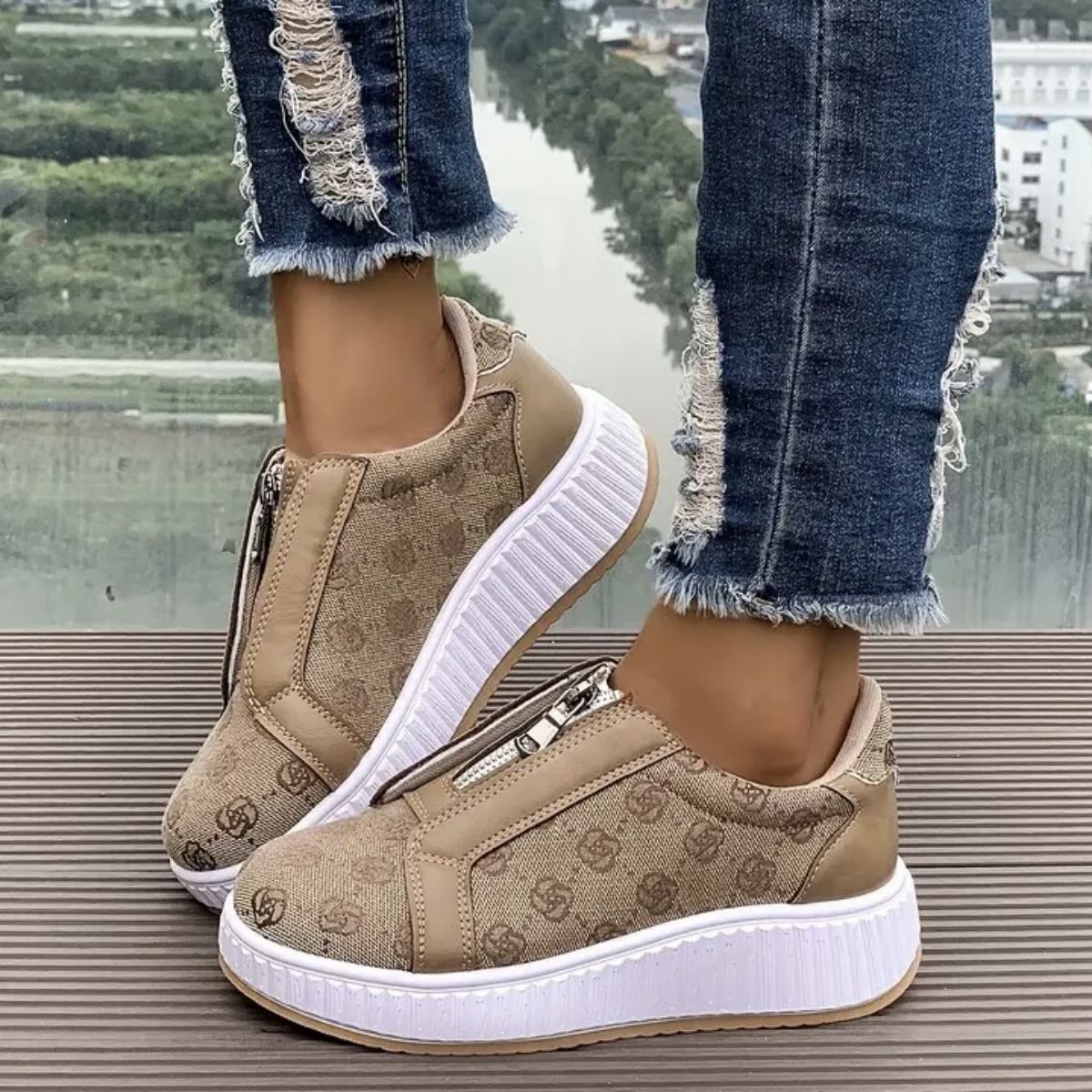 New Style Front-zip Slip-on Casual Large-size Womens Shoes For Presbyopia photo 7