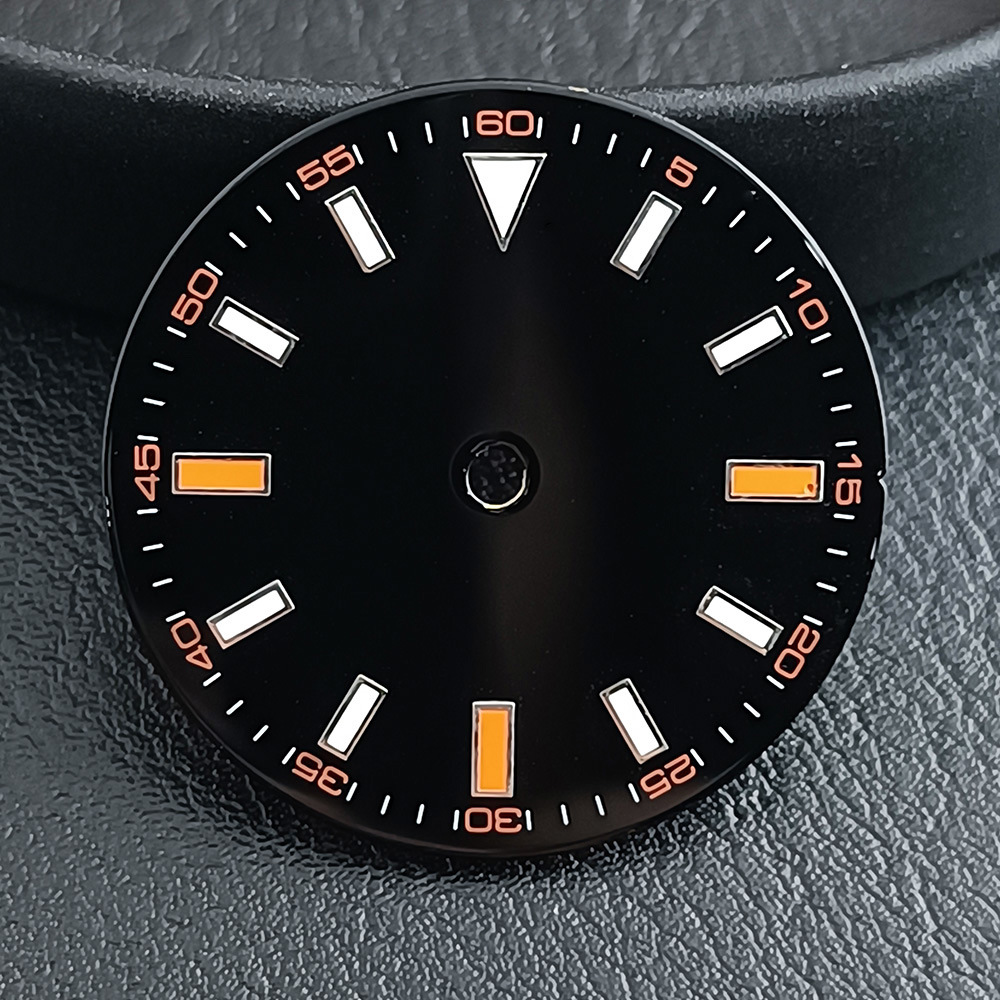 Lightning-style Luminous Dial With A Mechanical Movement photo 5