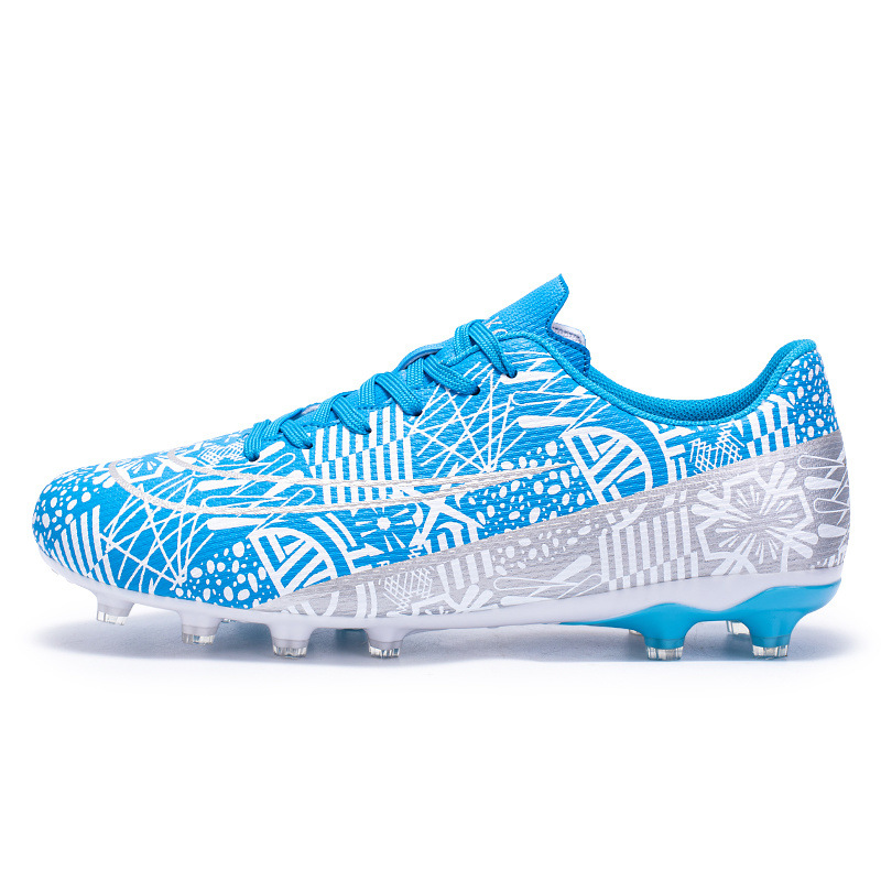 Studded And Molded Soccer Cleats For Boys And Girls photo 4