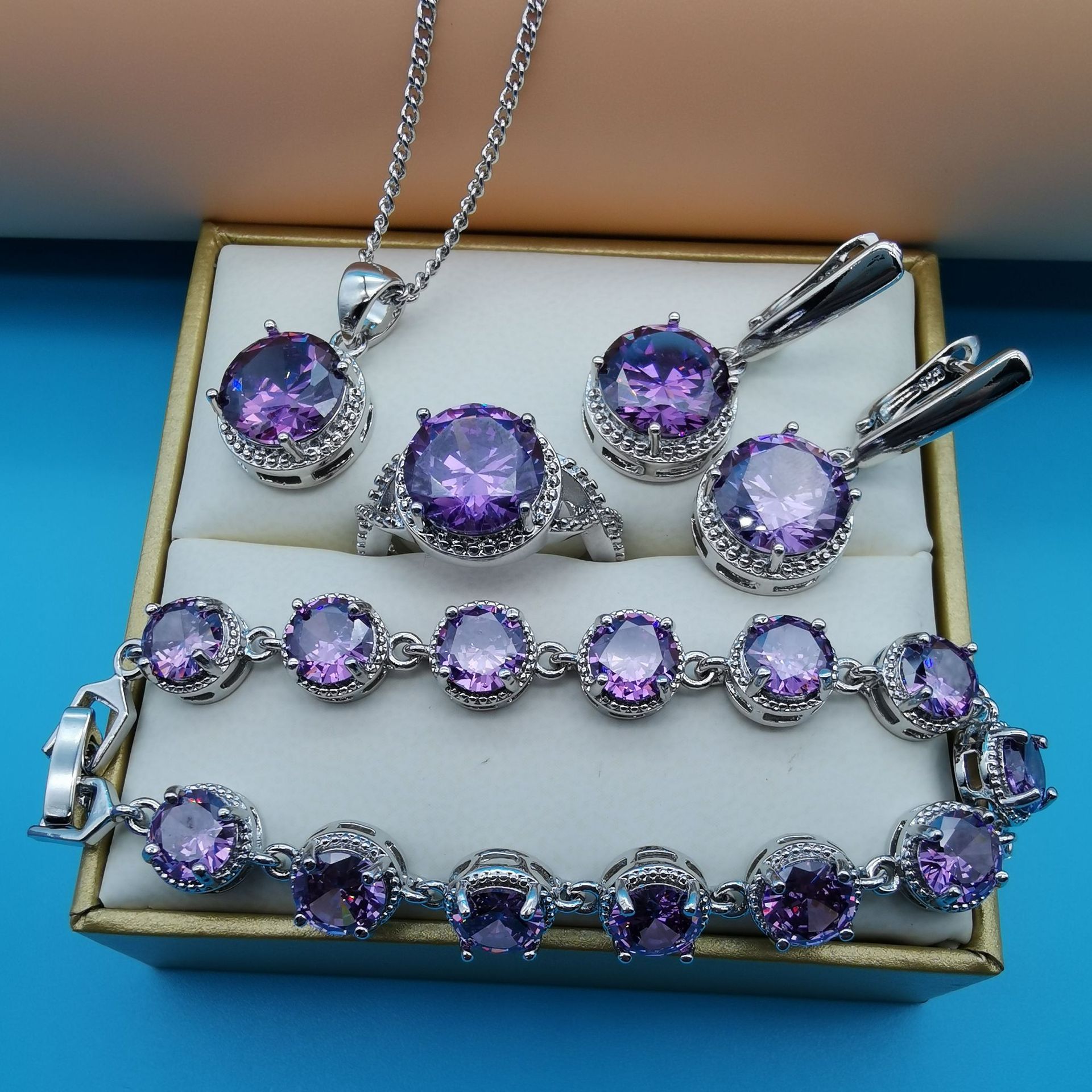European And American Style Jewelry Round Diamond 4 PCs Set photo 6
