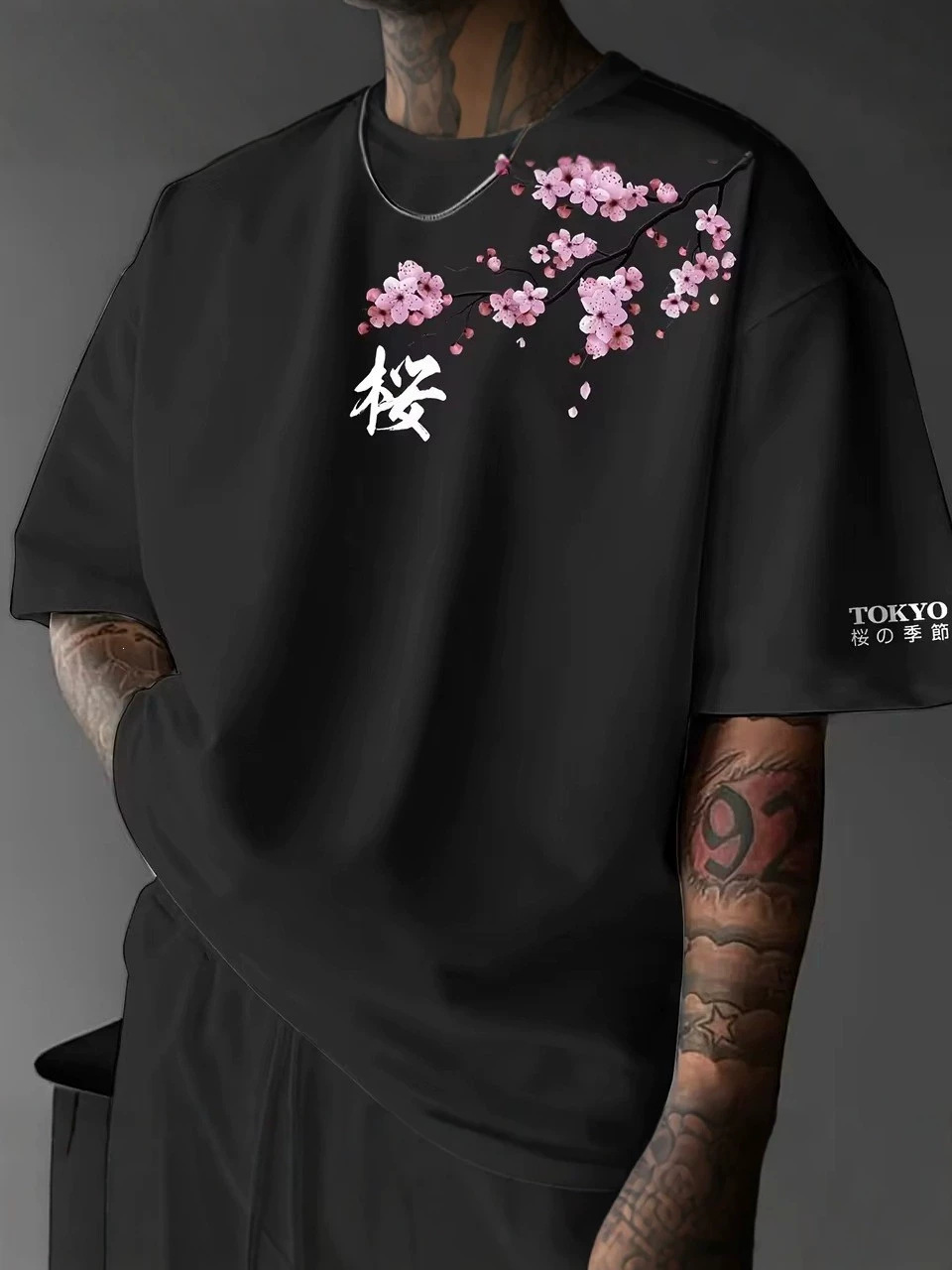Japanese-style Tokyo Cherry-blossom-print Short-sleeve T-shirt photo 5