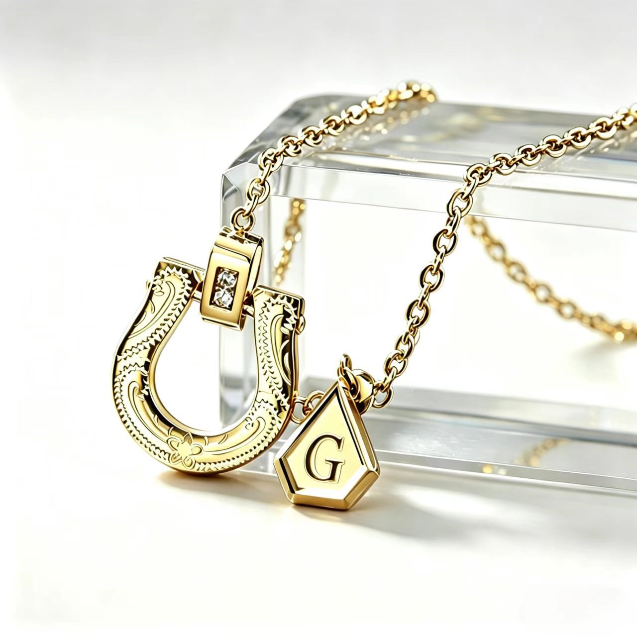 Women's Simple Elegant Versatile Necklace photo 8