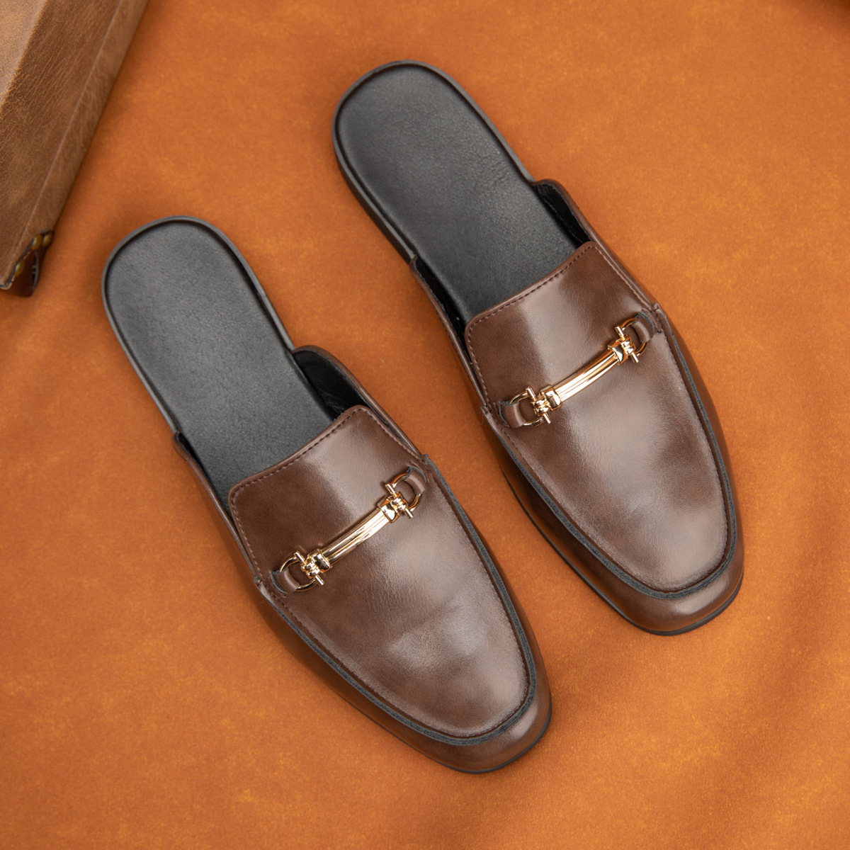 Men's Closed-toe Half Slippers Simple Sandals photo 4