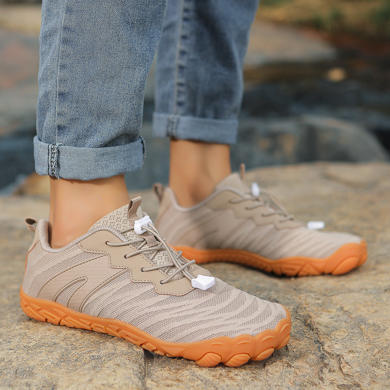 New Lightweight, Breathable Outdoor Casual Hiking Shoes photo 6