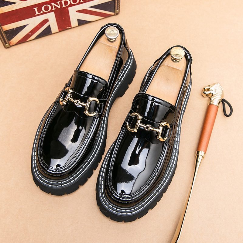 Men's Patent Leather Shiny Slip-on Loafers With A Height-increasing Design photo 1