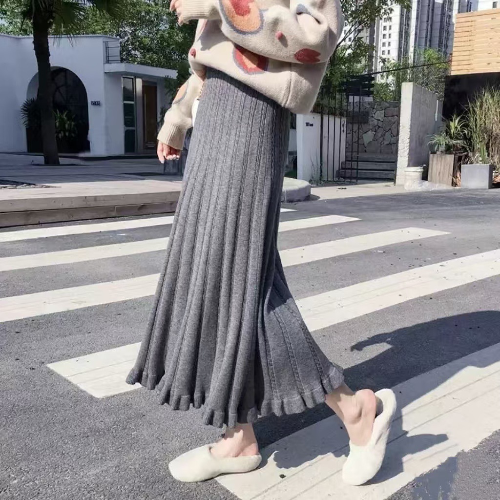 Women's Knitted Mid-length Ruffled Skirt For Fallwinter photo 5