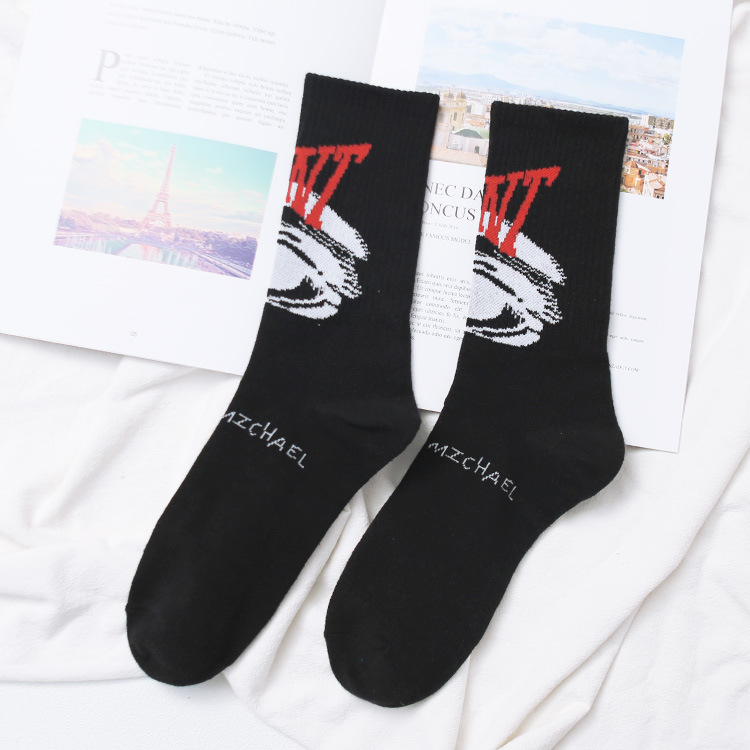 Graffiti Letter Mid-Calf Cotton Sports Socks photo 2