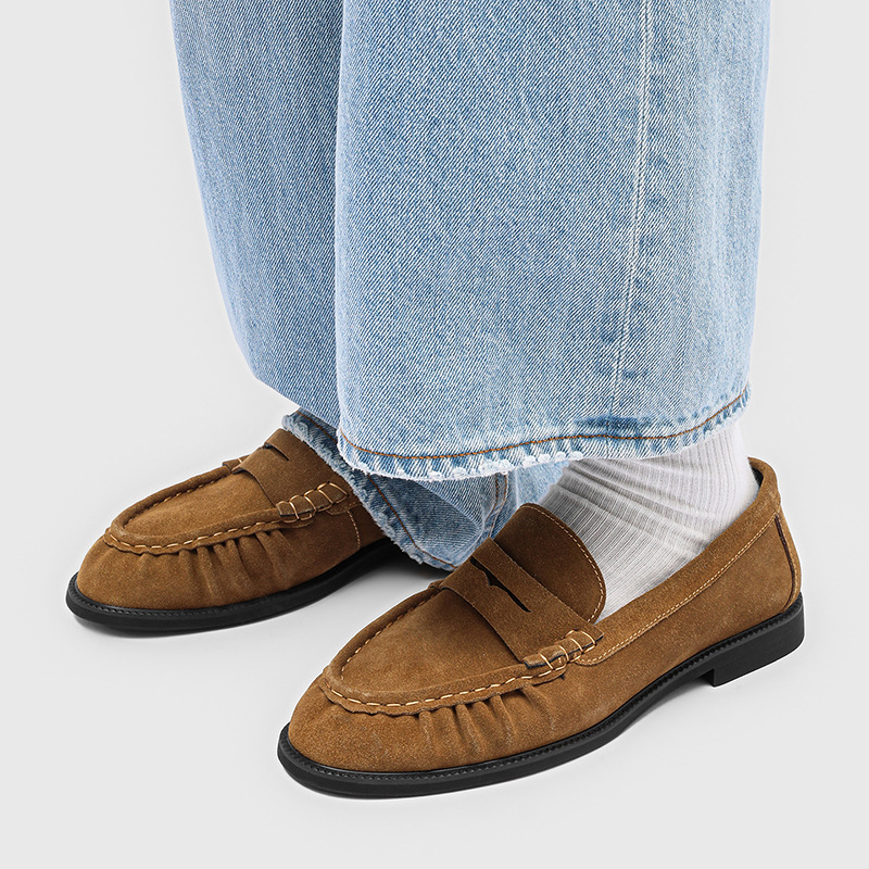 Men's Handcrafted Pleated Slip-On Flat Shoes photo 3