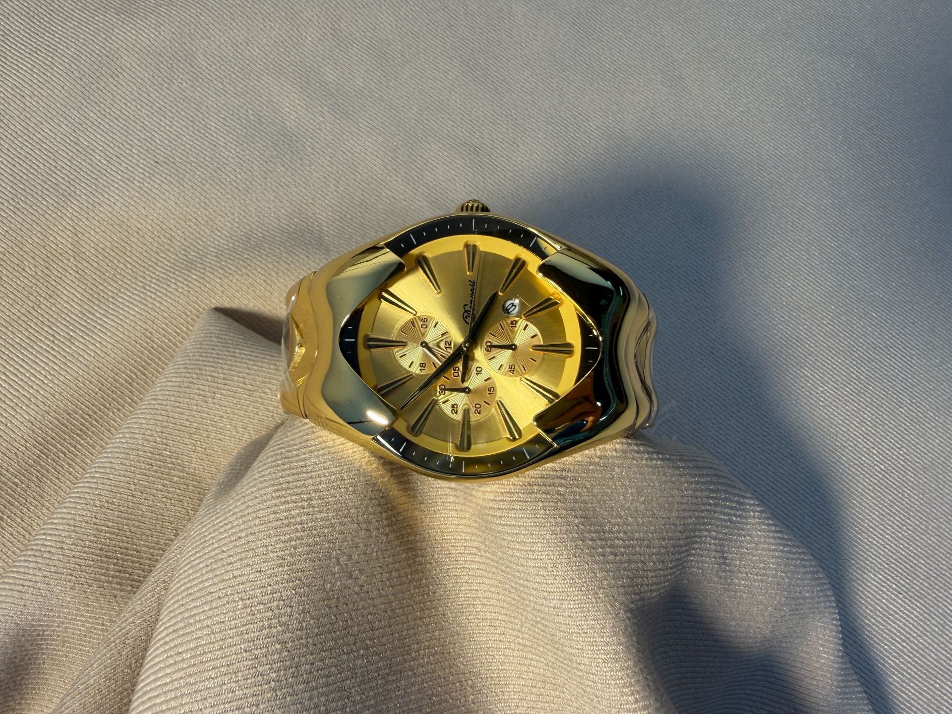 Factory-customized Wholesale Y2K-style Avant-garde Watches photo 6