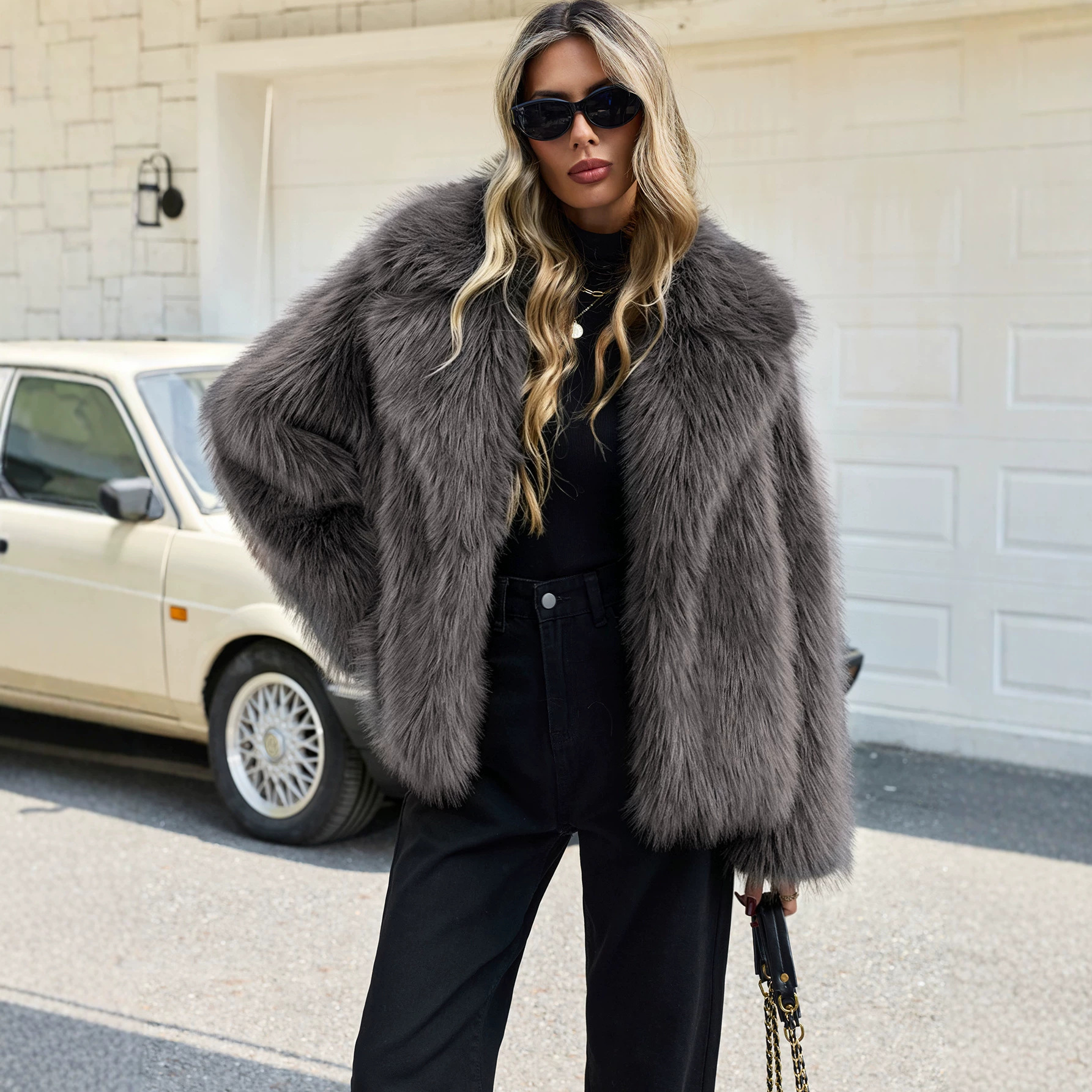Thick Faux Fur Plush Eco-friendly Fur Coat For Europe And America photo 1