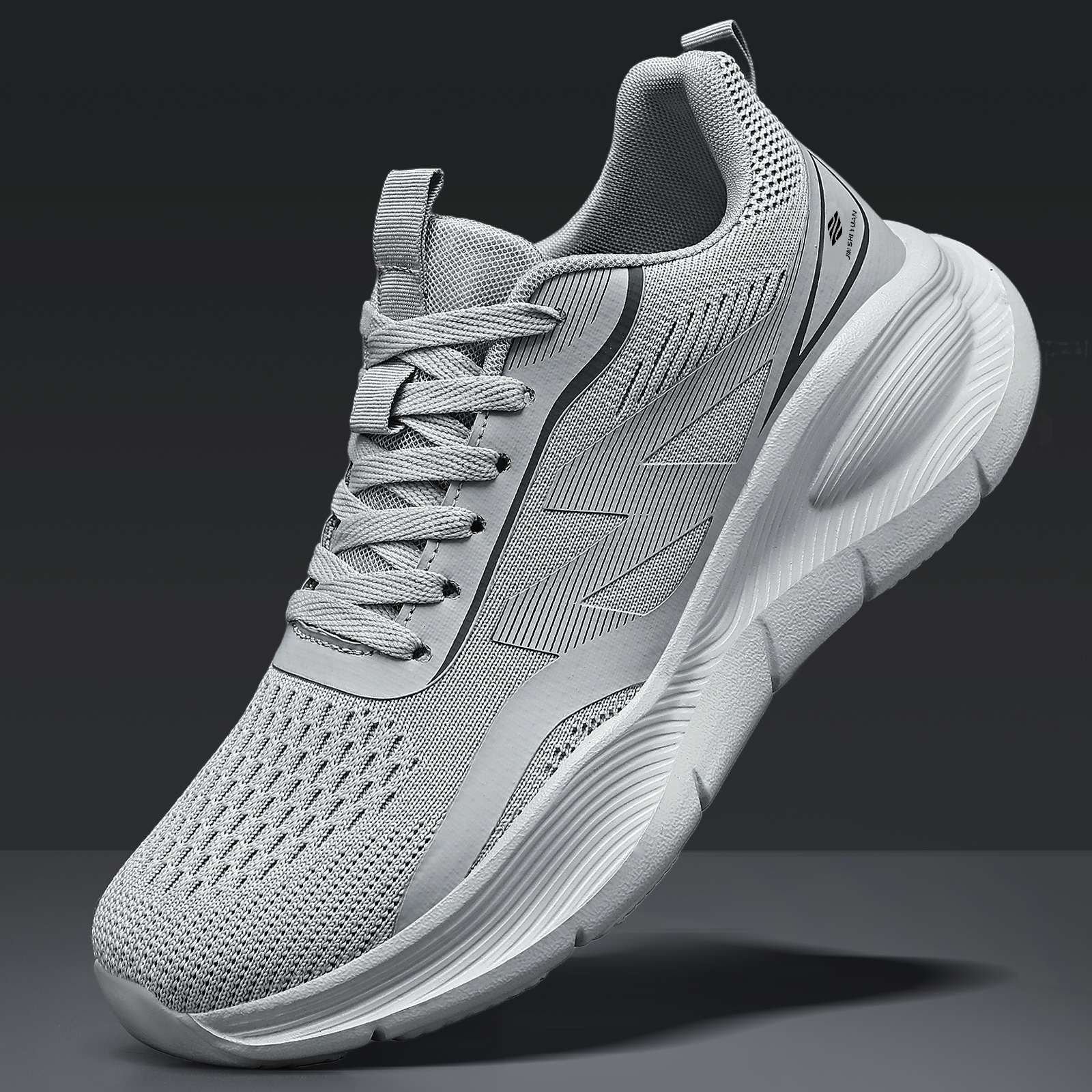 Spring Lightweight Mens Solid-color Versatile Casual Shoes photo 1