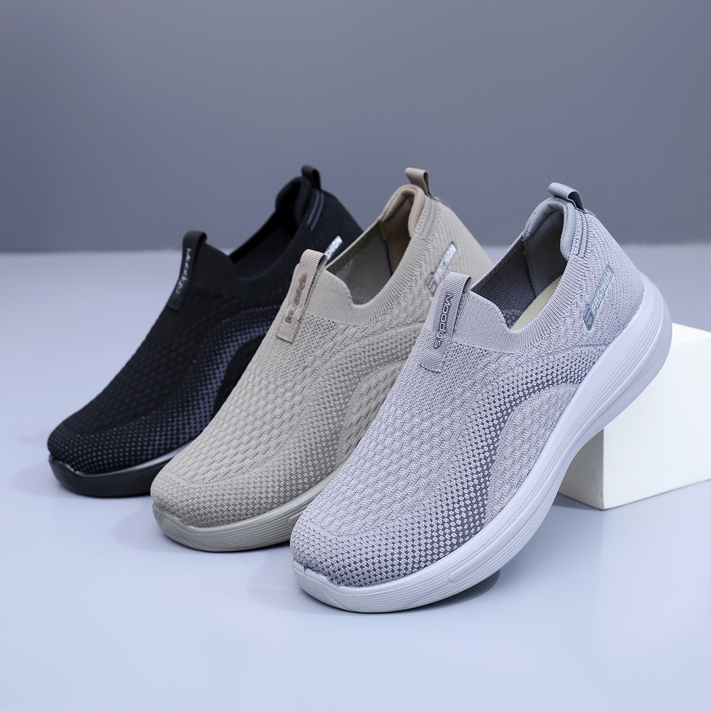 Soft-soled Slip-on Versatile Mens Shoes Walking photo 4