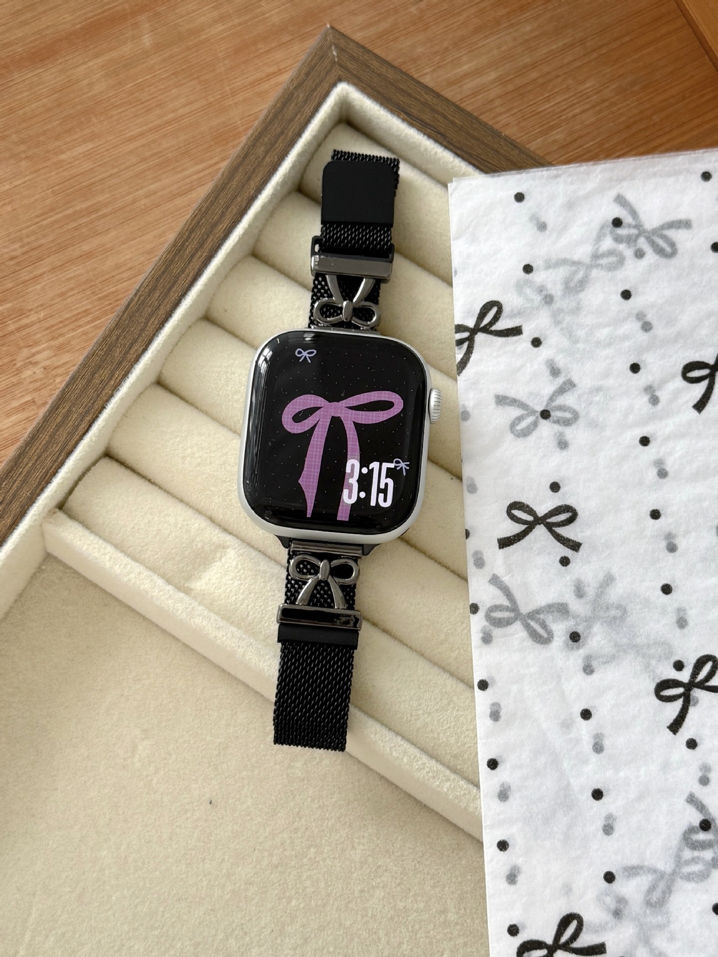 Butterfly-clasp Metal Milanese Magnetic Watch Strap photo 6
