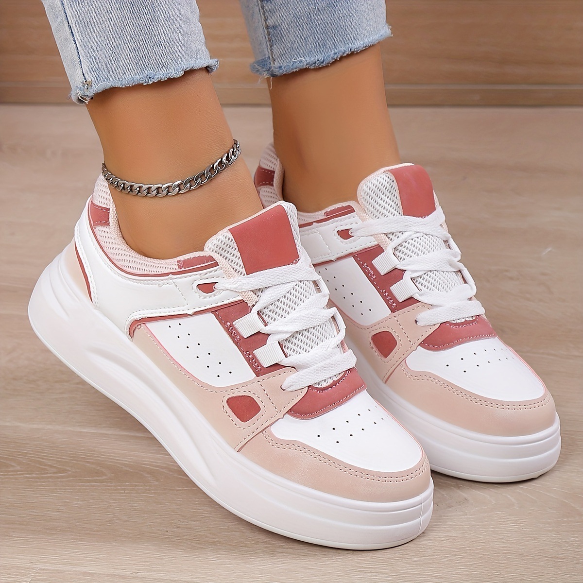 Thick Bottom Show Feet Small Sports Leisure Sneaker photo 5