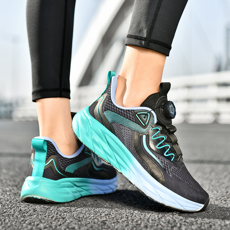 Mesh Breathable Casual Versatile Plus Size Soft Bottom Running Men Fashionable Sports Shoes photo 7