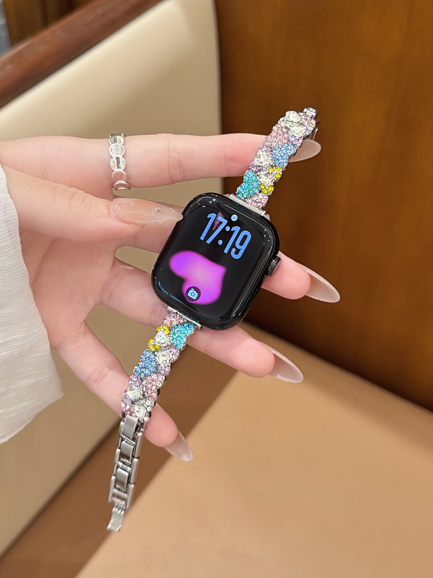 Diamond-Encrusted Bracelet Watch Strap With Heart Motif photo 6