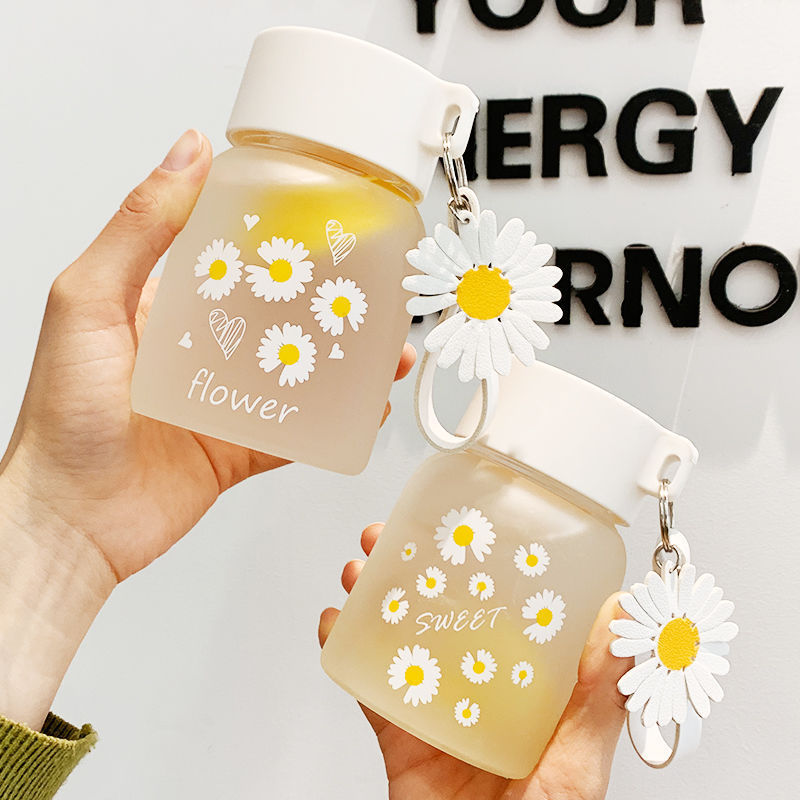 Portable Daisy-patterned Glass Cup photo 1