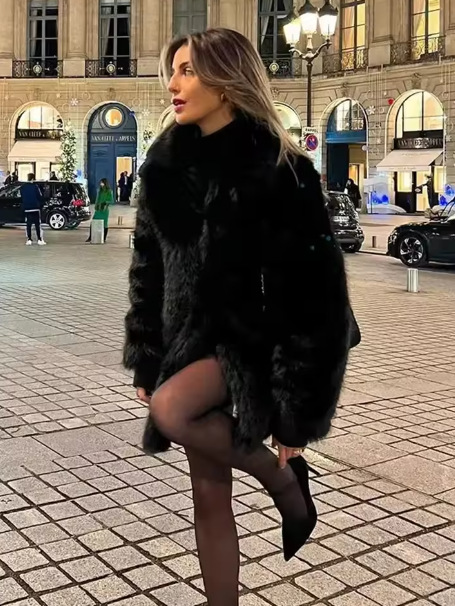 Fashionable Women's Faux Fur Coat photo 1