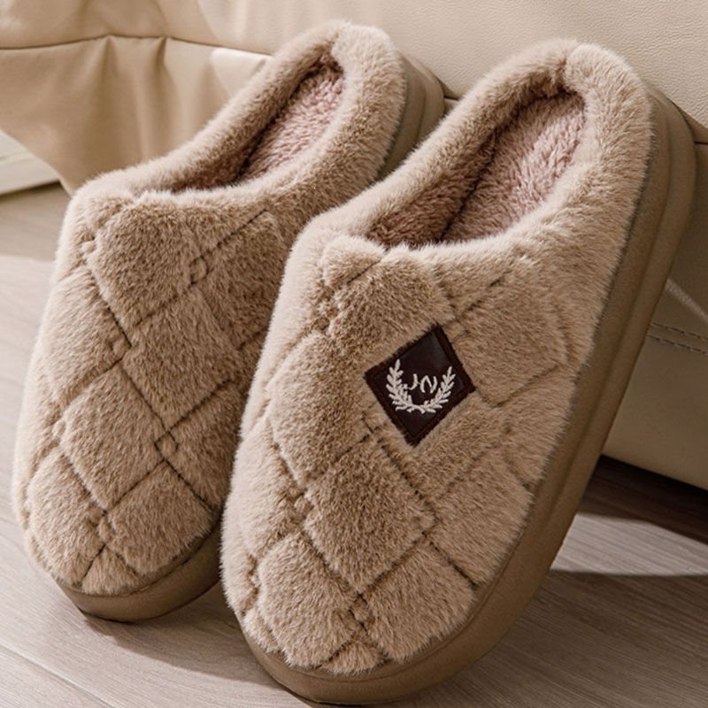 New Cotton Slippers For Men And Women Winter Season photo 5