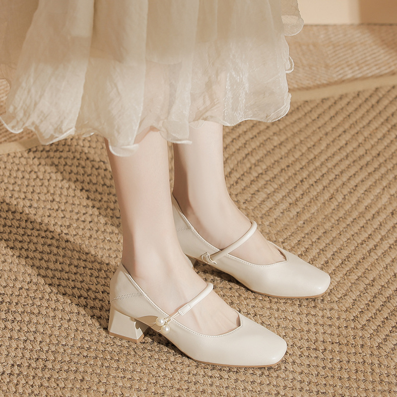 Women's Chunky-heeled Square-toe Mary Jane Shoes photo 7