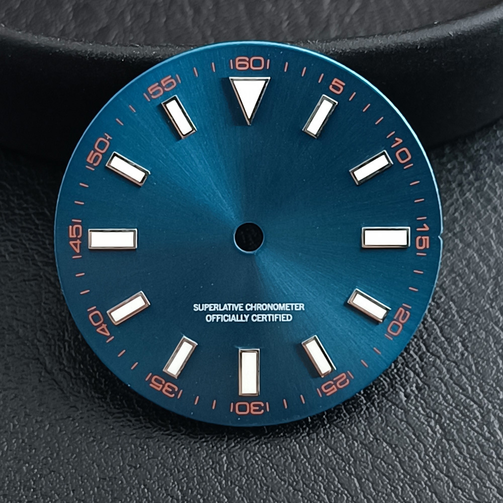 Lightning-style Luminous Dial With A Mechanical Movement photo 7