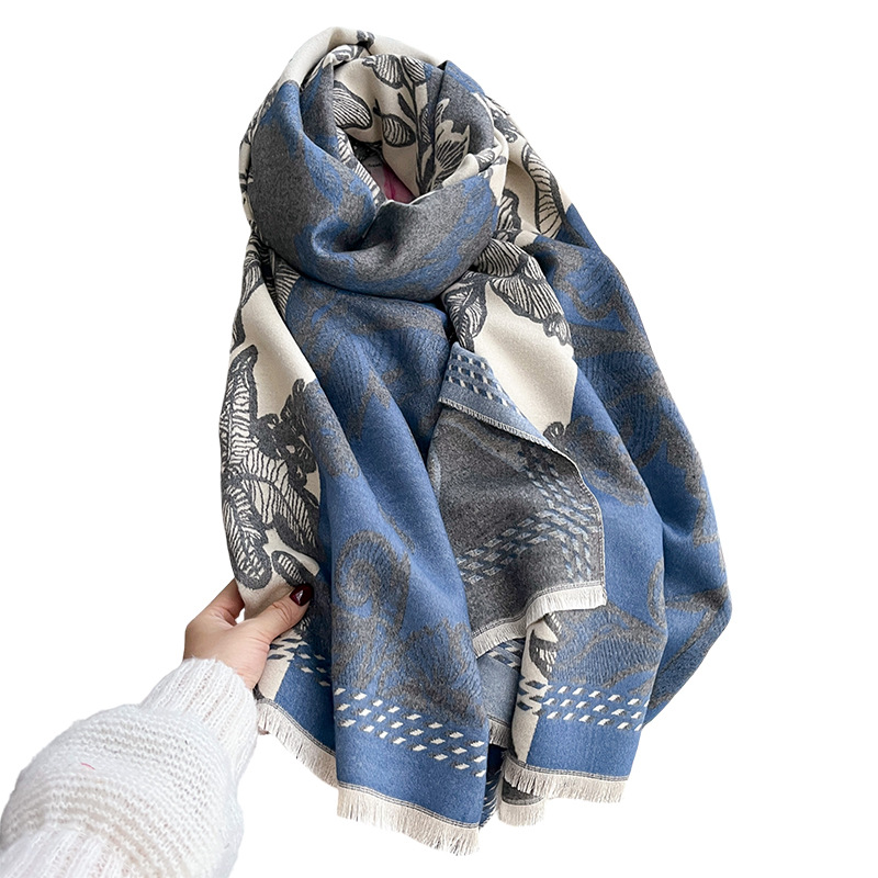 Retro Autumnwinter Double-sided Thickened Scarf photo 6