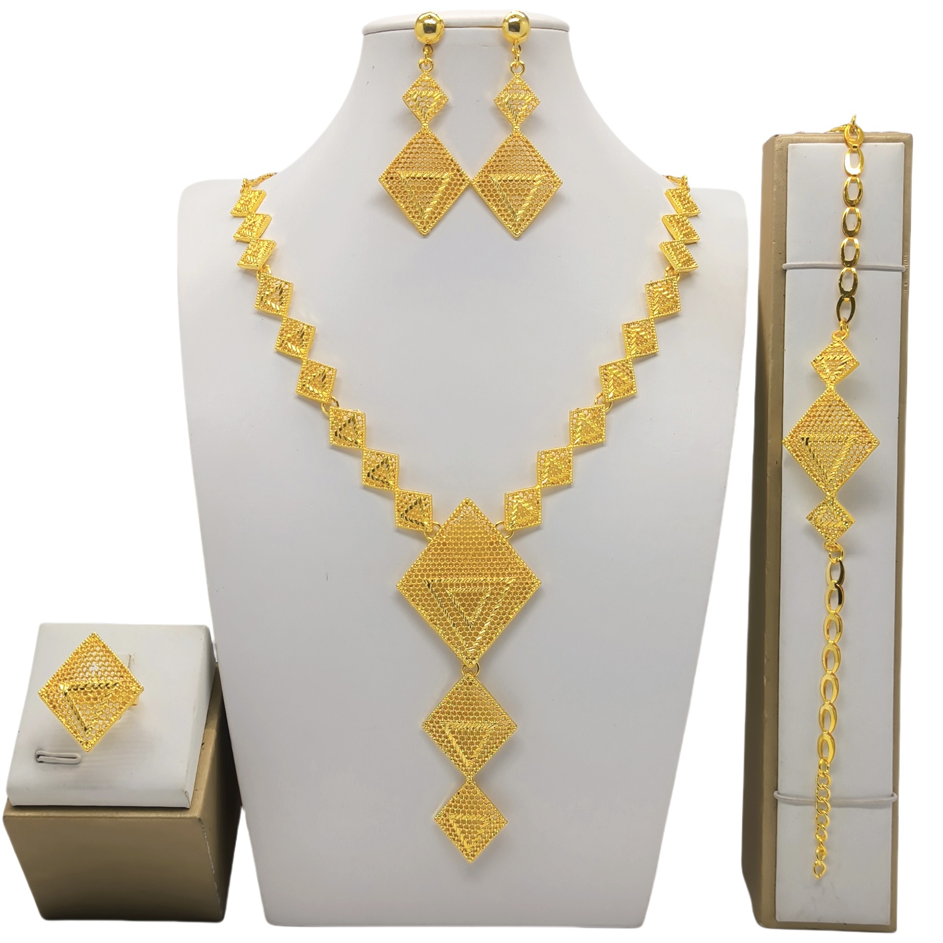 24k Gold-plated Necklace Bracelet Earrings Suit photo 4
