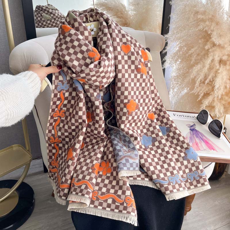 Women's Double-Sided Jacquard Bow-Knot AutumnWinter Floral ShawlScarf photo 2
