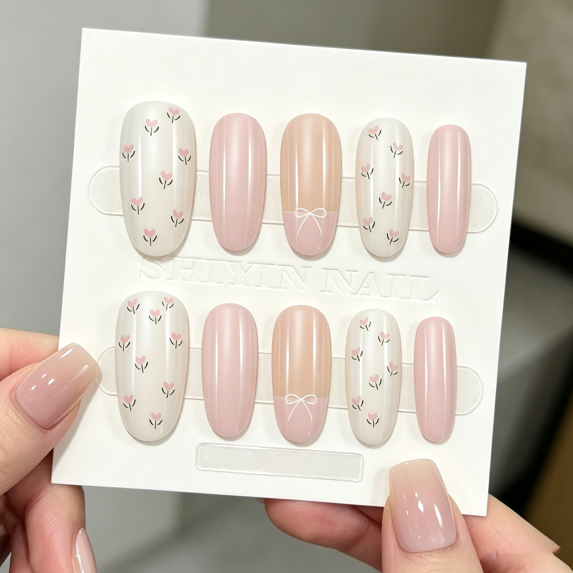 Wearable Patch Handmade Nail Tips photo 4