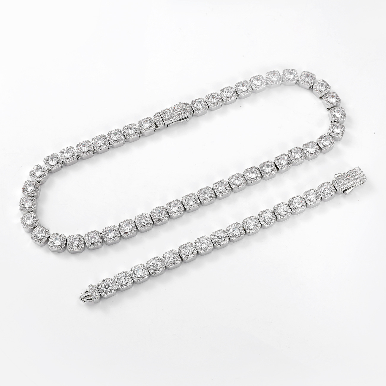 Square-cut Diamond Hip-hop Cuban Chain Necklace photo 3