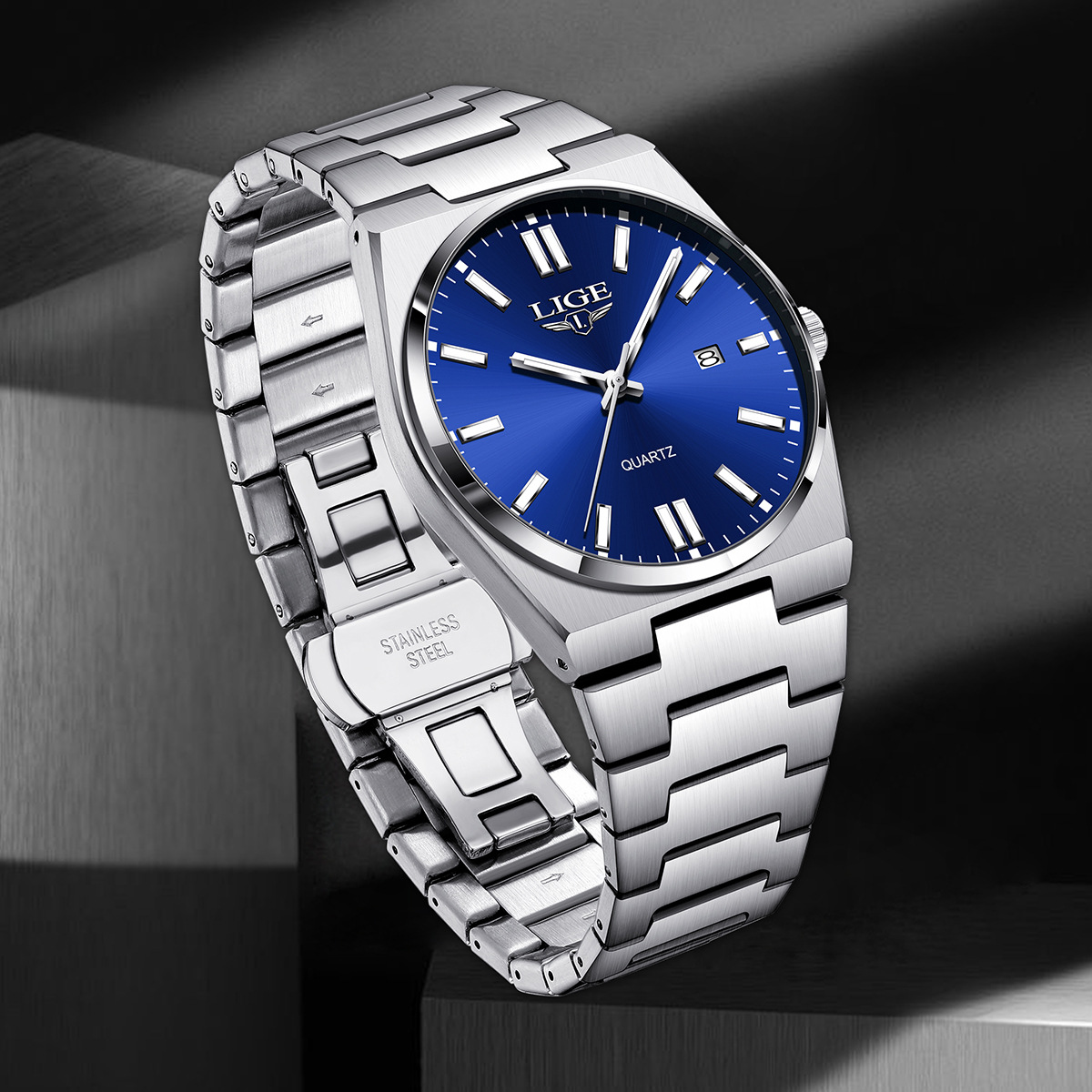 Waterproof Luminous Quartz Multi-function Calendar Wristwatch photo 1