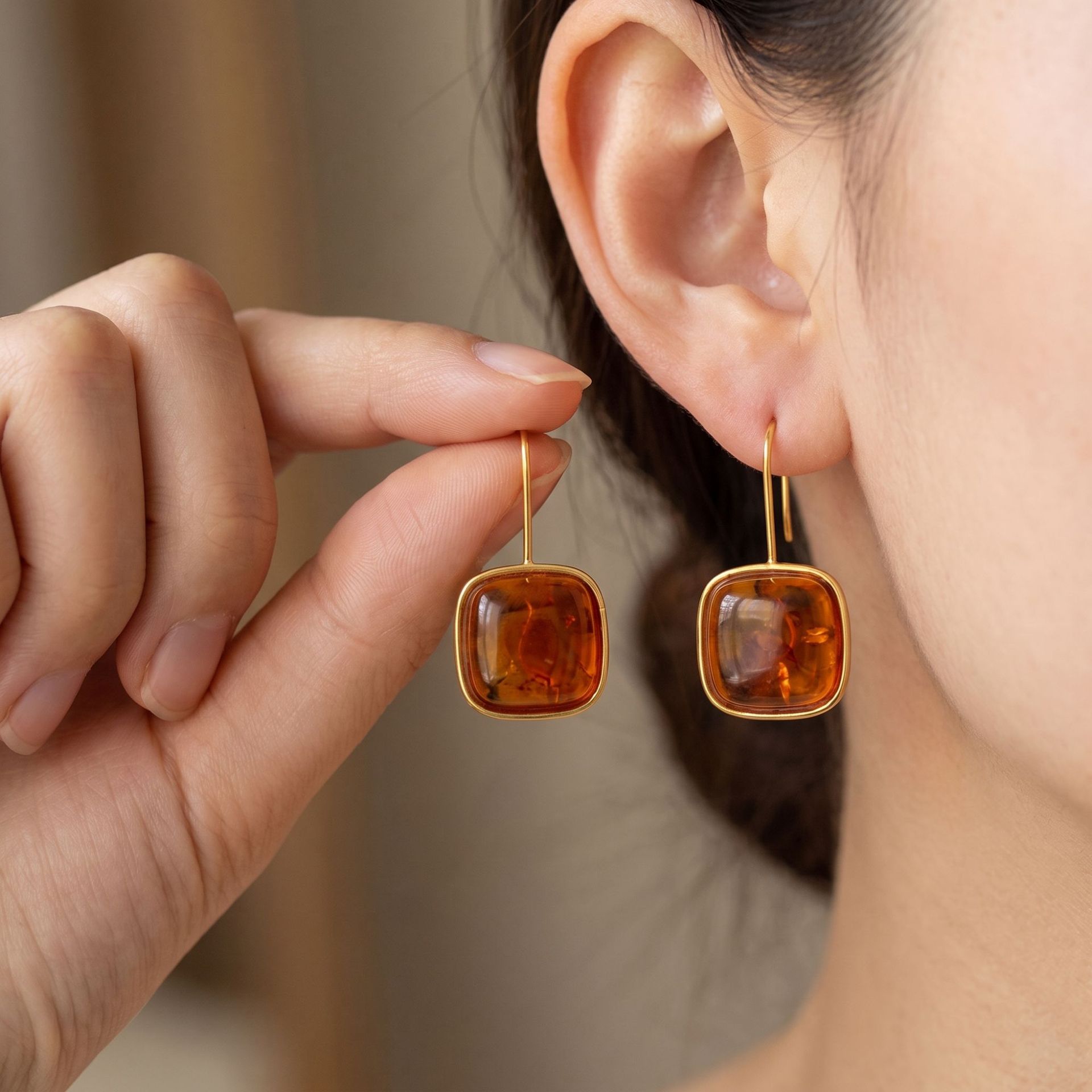 Square Geometric Ombre Resin Earrings photo 5