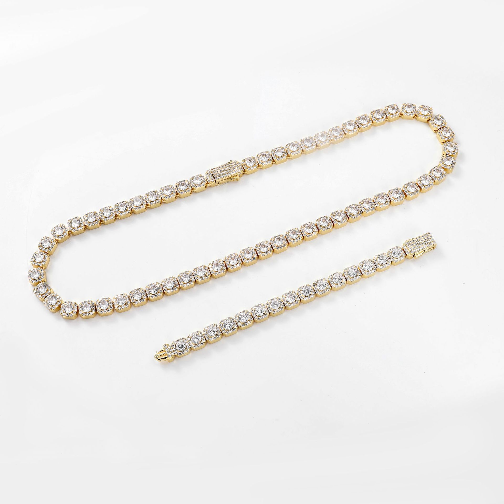 Square-cut Diamond Hip-hop Cuban Chain Necklace photo 2