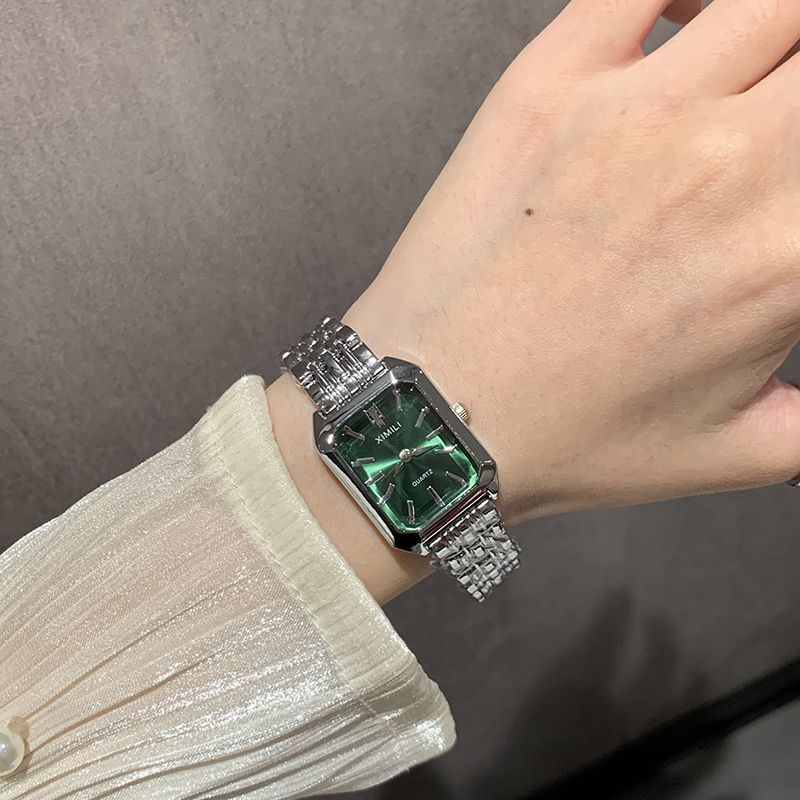 New Womens Watch With A Small Square Dial photo 1