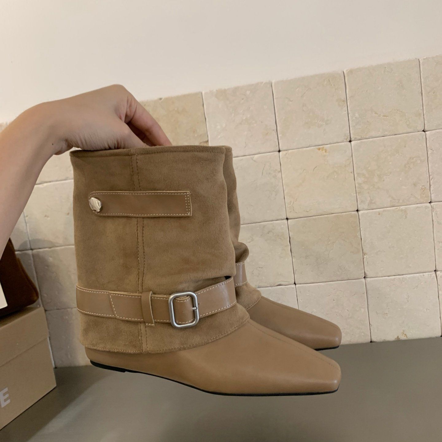 Retro-style Women's Brown Ankle Boots photo 3