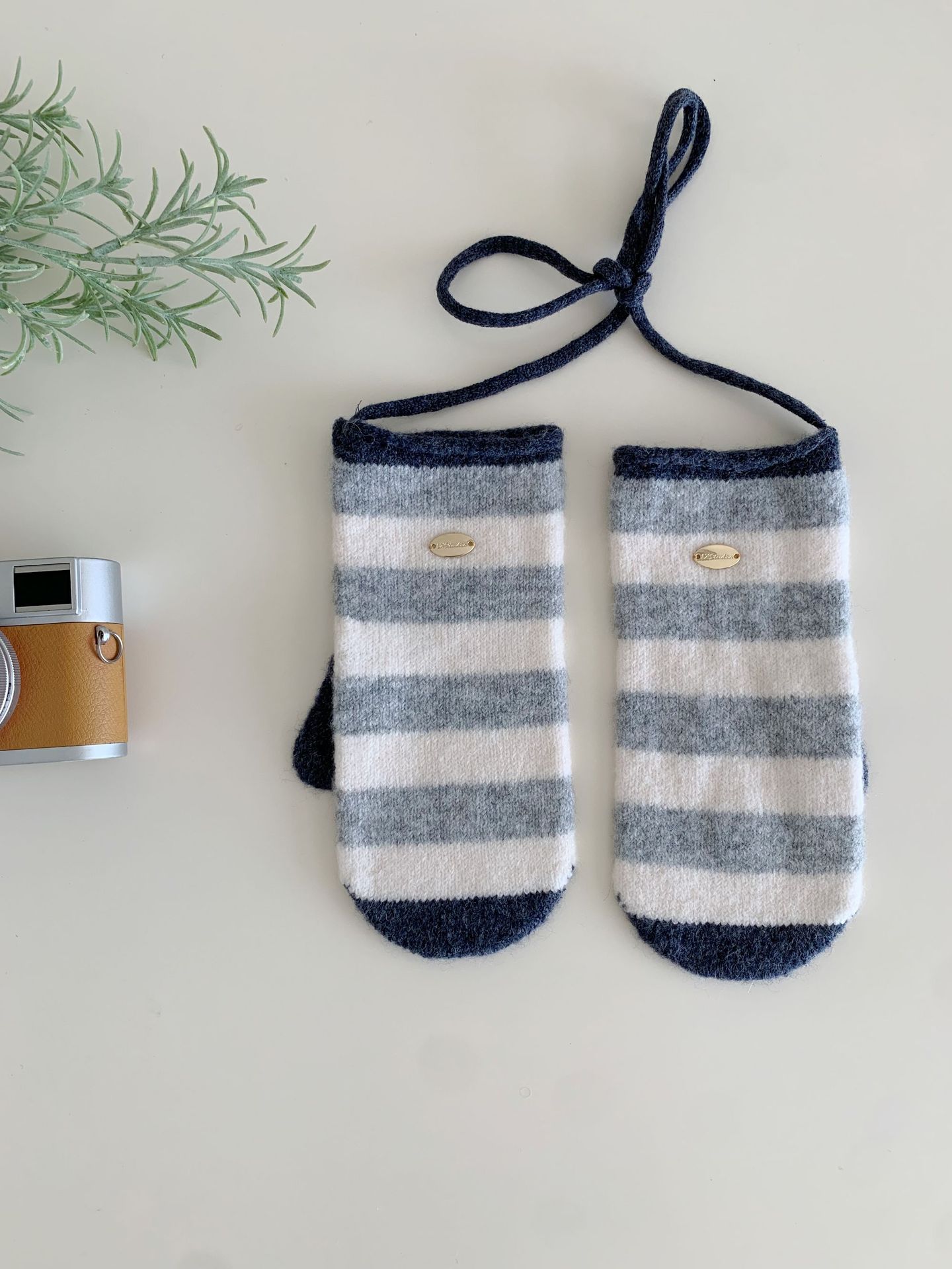 New Collection Fashionable And Warm Striped Mittens With Wool For Fall And Winter photo 4