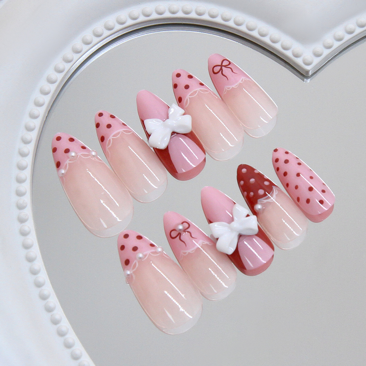 Fashionable Detachable Nail Tips With Lace And Bow 24 Pieces photo 5