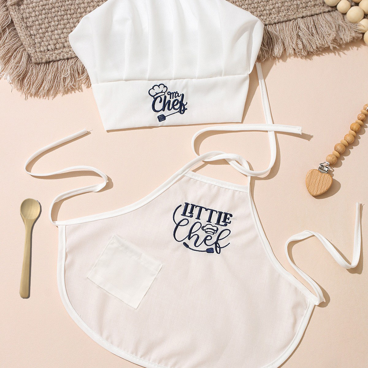 One-month-old Baby Photo Outfit Tall-top Hat Lace-trimmed Embroidery Little Chef Costume photo 3