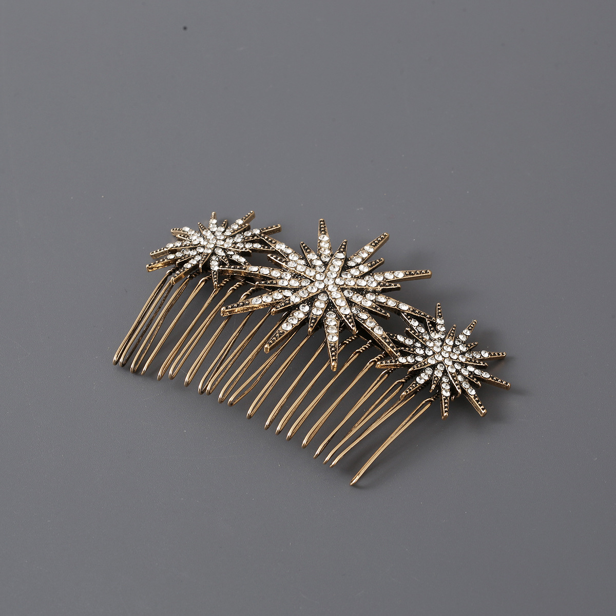 Large And Small Diamond-studded Vintage Hair Comb With A Starry Design photo 4