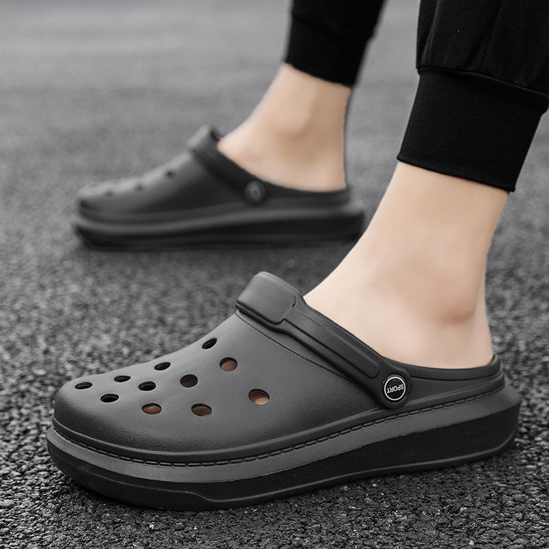 Couple Sandals, Outdoor Garden Shoes, Men's And Women's Styles photo 1