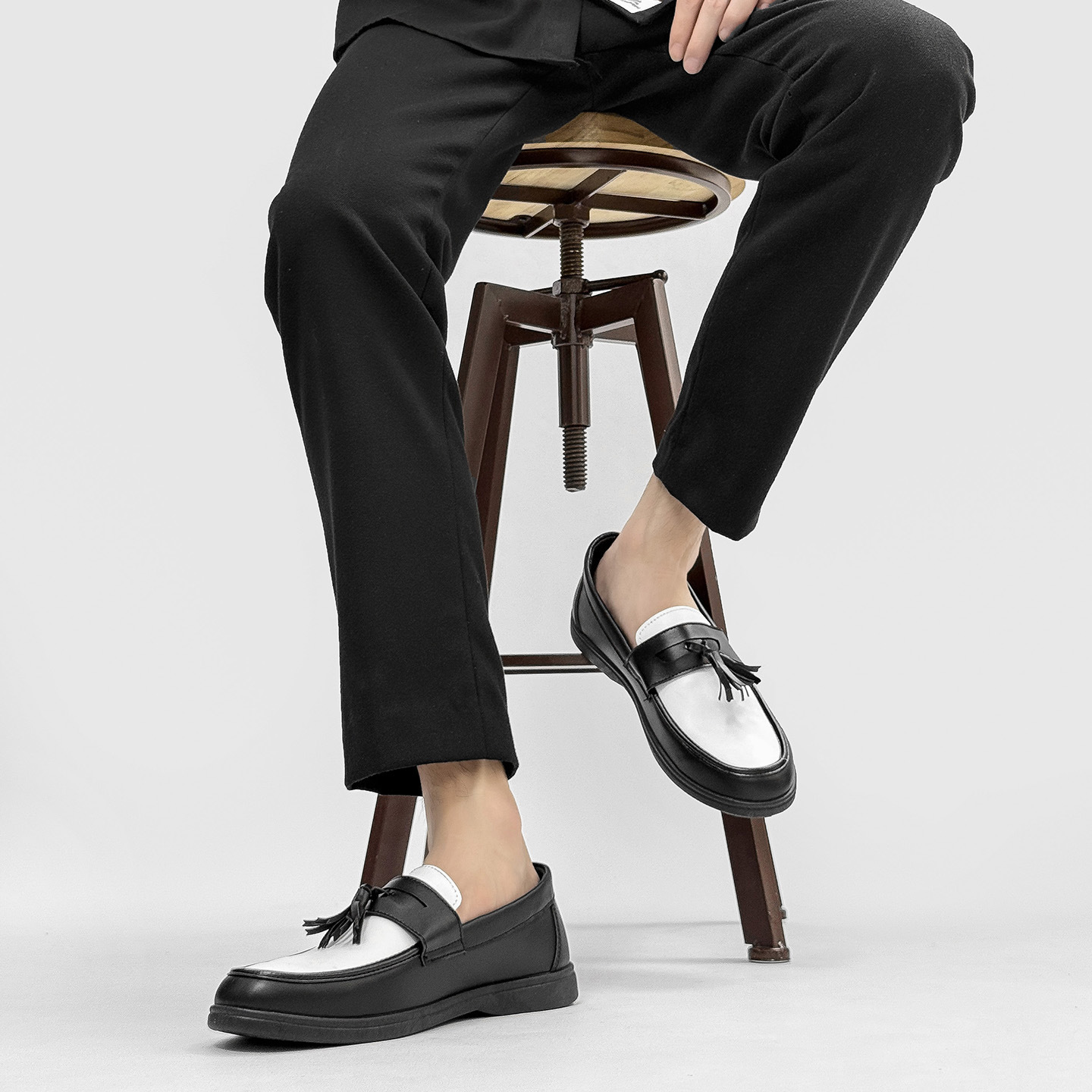 New Men's Slip-on Casual Shoes For Everyday Wear photo 4